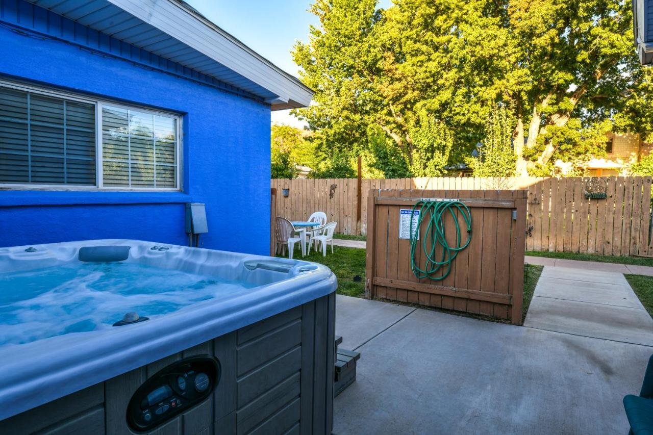 Inn 1 - Downtown 1 Bedroom Unit, Sleeps 6 With Shared Hot Tub Moab Exteriér fotografie